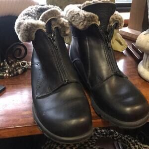 Martino black leather faux fur ankle 8.5 boots